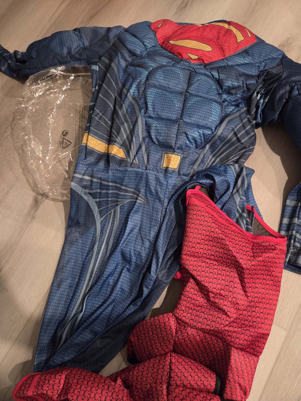 DC Superman Halloween Costume Teen Muscle Suit with Cape